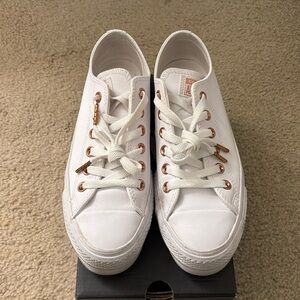 Converse CTAS lift ox